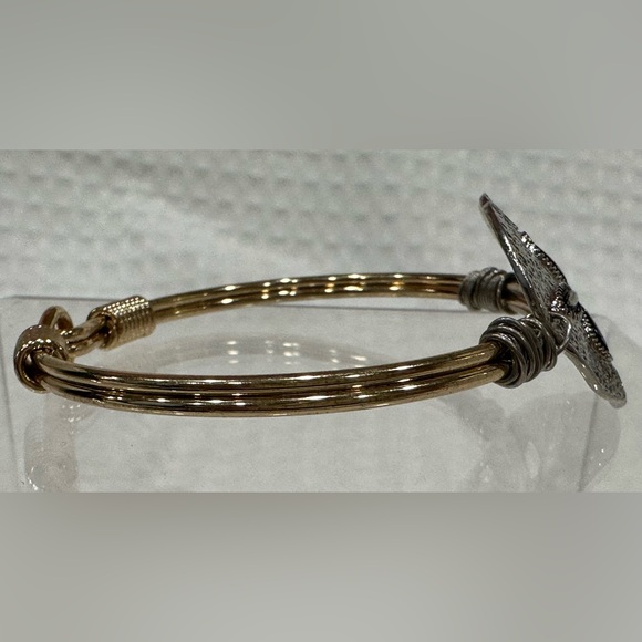 New Silver & Gold Sand Dollar Bangle Bracelet - Picture 3 of 12